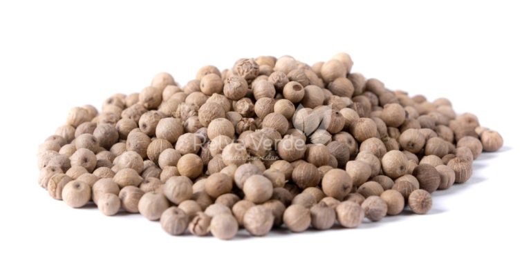 Pimenta Branca em Grão - Relva Verde Saúde e Bem-estar