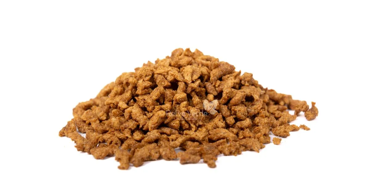 Proteína de Soja Texturizada (PTS) média sabor charque - Relva Verde Saúde e Bem-estar
